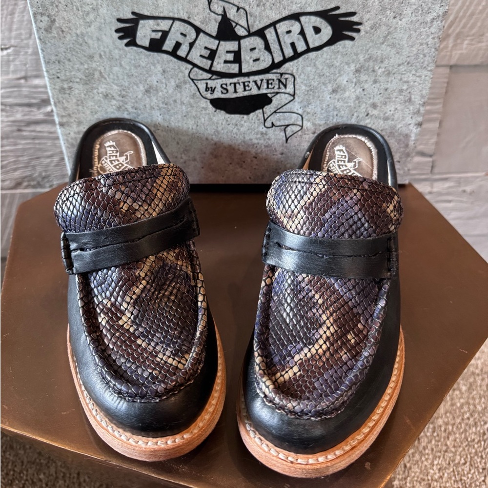 New Freebird Collins navy multi mules
